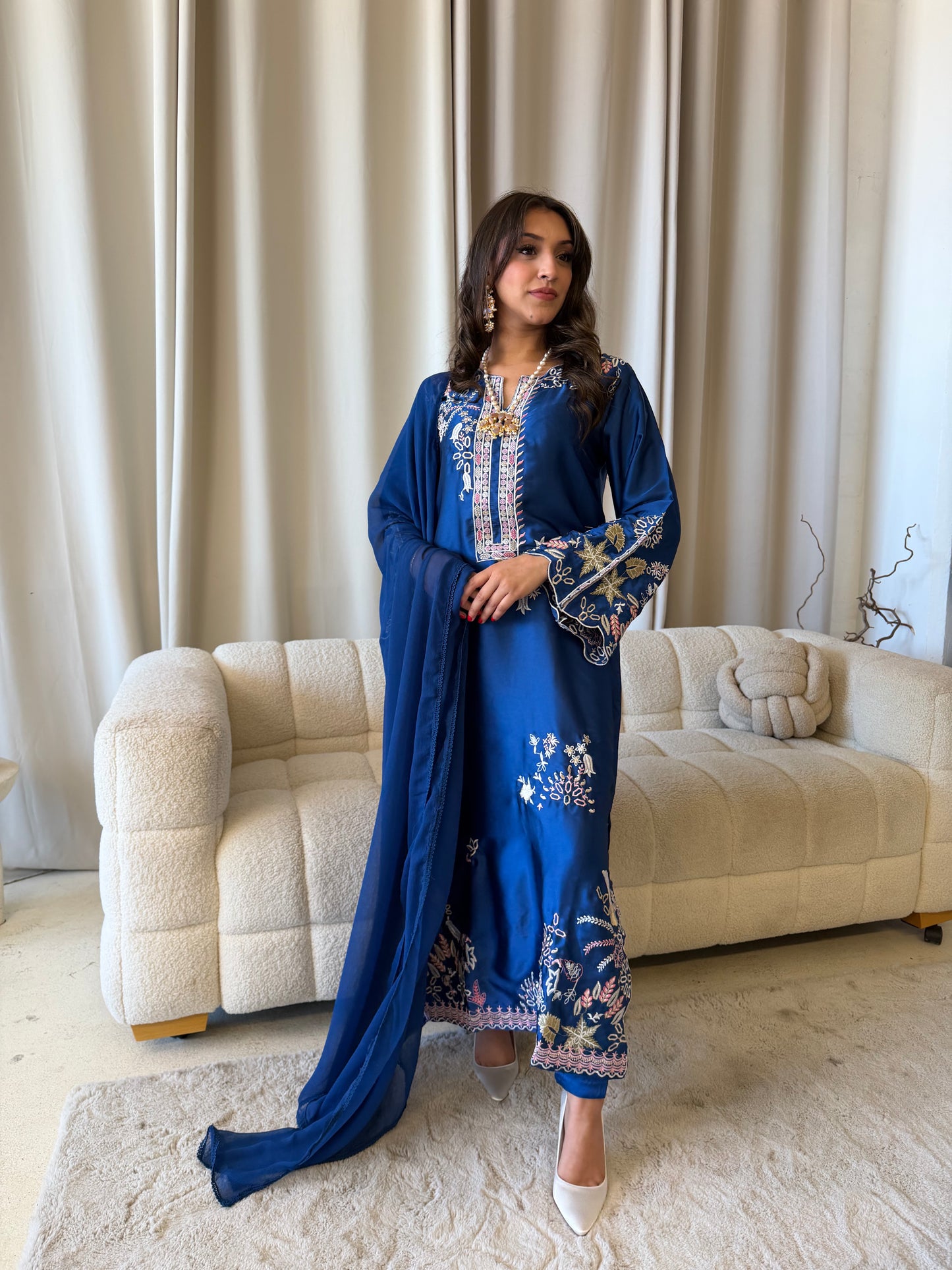 Blue Embroidered Kaftan