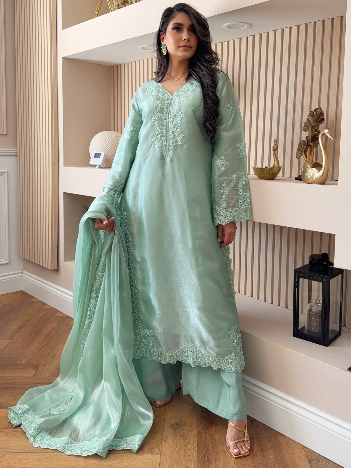 Noor Mint