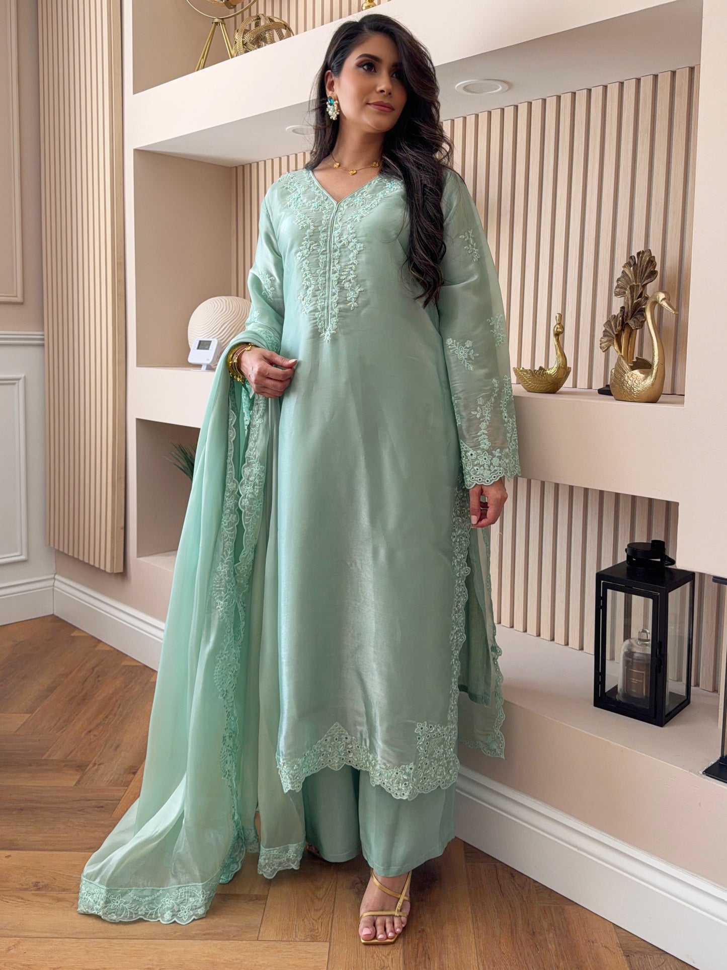 Noor Mint